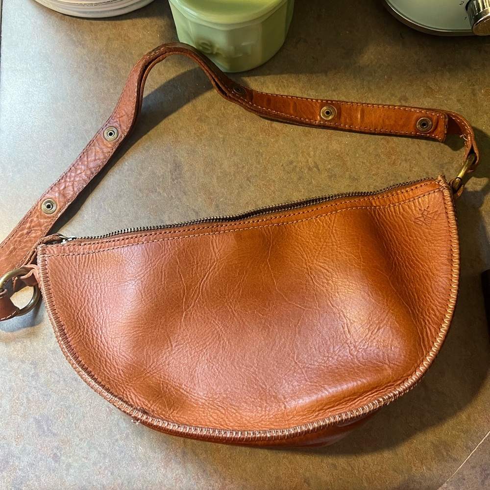 Lyons Leather Co honeybee Bag - Picture 14 of 15